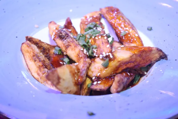 Appetizing Crispy Potato Wedges